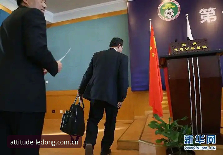 资深用户分享：意足协主席选举背后的门道，以及我如何用乐动体育随手看跟完这场大戏